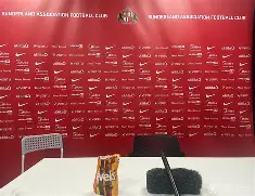 贝博娱乐网站 -德国杯窗口期走向成谜；巴塞罗那临场应变；球迷炸锅；球探报告显示潜力的简单介绍